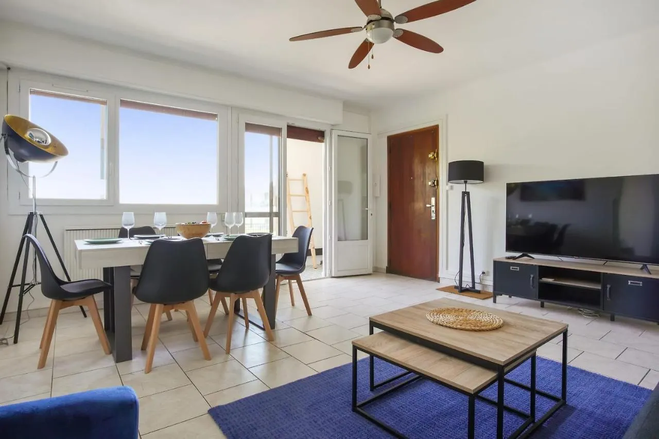 Appartement Hermosa - Welkeys Hyères 0*,  Francia